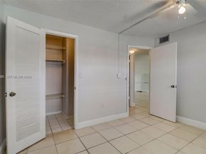 9001 Sunrise Lakes Blvd 109, Sunrise FL 33322