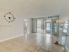 9001 Sunrise Lakes Blvd 109, Sunrise FL 33322