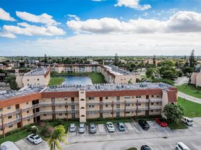 9001 Sunrise Lakes Blvd 109, Sunrise FL 33322