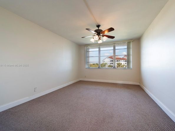 800 Cypress Grove Dr 509, Pompano Beach FL 33069