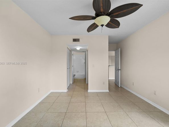 2600 S University Dr 326, Davie FL 33328