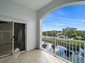 2600 S University Dr 326, Davie FL 33328