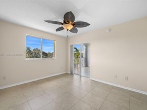 2600 S University Dr 326, Davie FL 33328