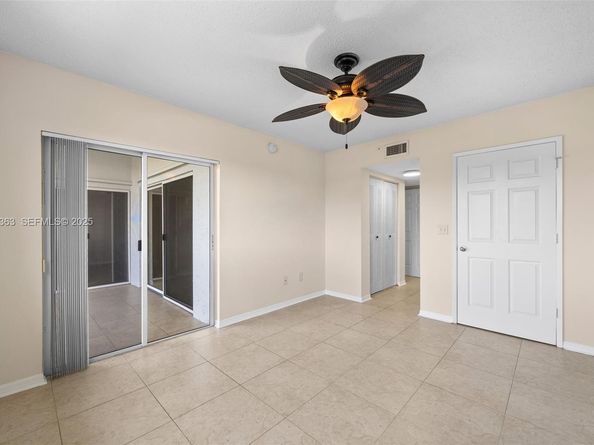 2600 S University Dr 326, Davie FL 33328