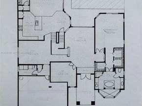 1035 Waterside Cir, Weston FL 33327