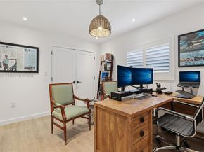 2105 SW 98th Ave, Miami FL 33165