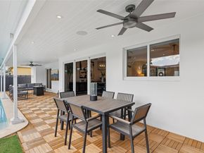 2105 SW 98th Ave, Miami FL 33165