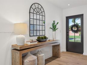 2105 SW 98th Ave, Miami FL 33165