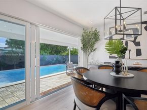 2105 SW 98th Ave, Miami FL 33165