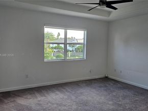 1433 SE 27th Ter, Homestead FL 33035