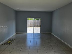 1433 SE 27th Ter, Homestead FL 33035