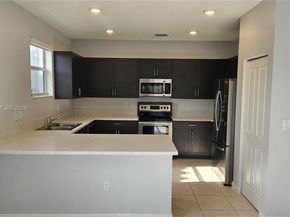 1433 SE 27th Ter, Homestead FL 33035