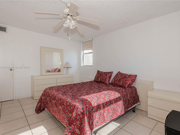 2800 Somerset Dr 402J, Lauderdale Lakes FL 33311