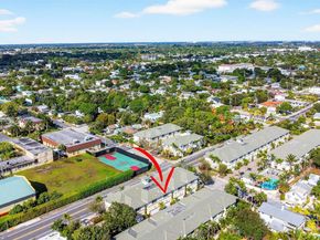 418 N Federal Hwy 26, Lake Worth FL 33460