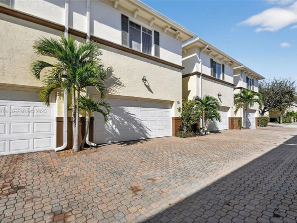 418 N Federal Hwy 26, Lake Worth FL 33460