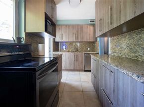 13325 NE 10th Ave, North Miami FL 33161