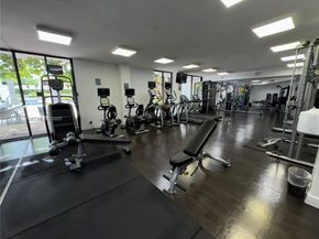 3300 NE 192nd St 903, Aventura FL 33180