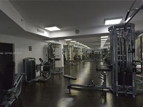 3300 NE 192nd St 903, Aventura FL 33180