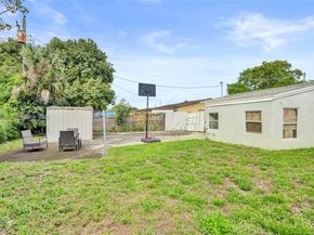 3320 NW 18th St, Lauderhill FL 33311