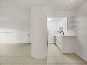 10780 N Kendall Dr E11, Miami FL 33176