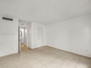 10780 N Kendall Dr E11, Miami FL 33176