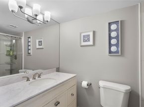 16558 NE 26th Ave 2G, North Miami Beach FL 33160