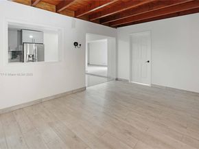 1510 Hayes St, Hollywood FL 33020