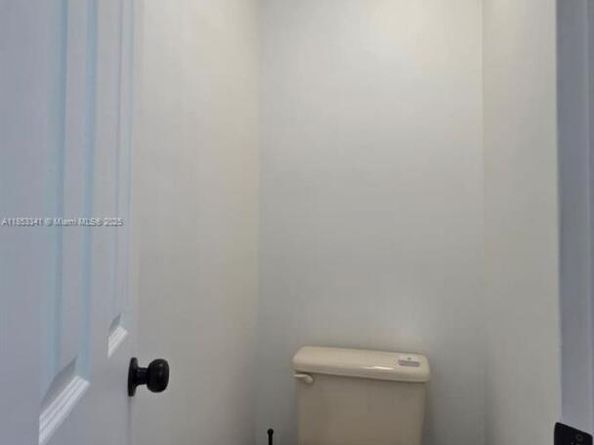 14064 S Forest Oak Cir, Davie FL 33325