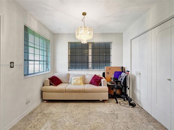 3148 Sheridan Ln, Hollywood FL 33021