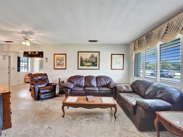3148 Sheridan Ln, Hollywood FL 33021