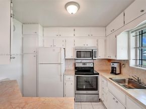 3148 Sheridan Ln, Hollywood FL 33021