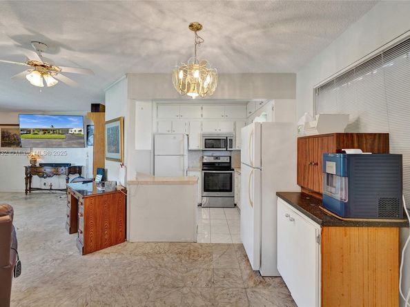 3148 Sheridan Ln, Hollywood FL 33021