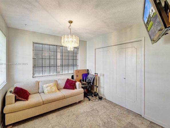 3148 Sheridan Ln, Hollywood FL 33021