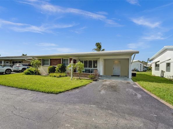 3148 Sheridan Ln, Hollywood FL 33021