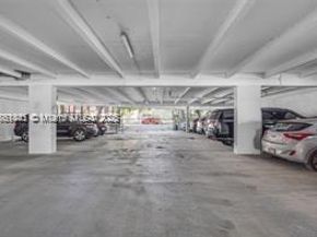 6900 Bay Dr 11F, Miami Beach FL 33141