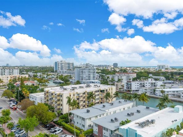 6900 Bay Dr 11F, Miami Beach FL 33141