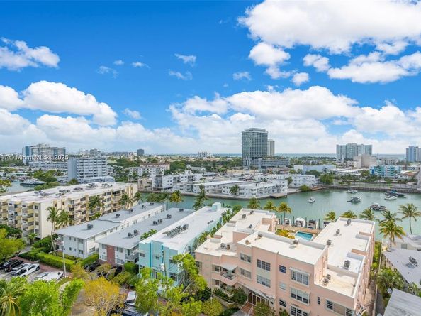 6900 Bay Dr 11F, Miami Beach FL 33141