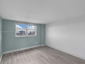 6900 Bay Dr 11F, Miami Beach FL 33141