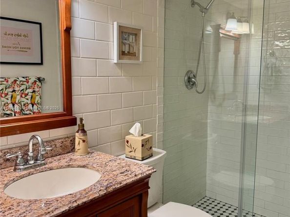 2600 NW 49th Ave 403, Lauderdale Lakes FL 33313