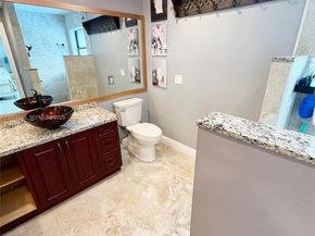 15561 Carriage Ct, Davie FL 33331