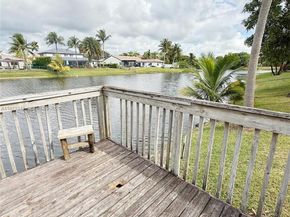 15561 Carriage Ct, Davie FL 33331