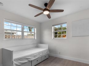 230 NW 39th Ct, Deerfield Beach FL 33064