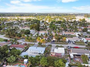 230 NW 39th Ct, Deerfield Beach FL 33064