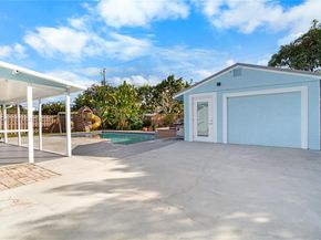 230 NW 39th Ct, Deerfield Beach FL 33064