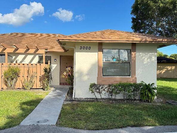 3000 NW 110th Ave 3000, Sunrise FL 33322
