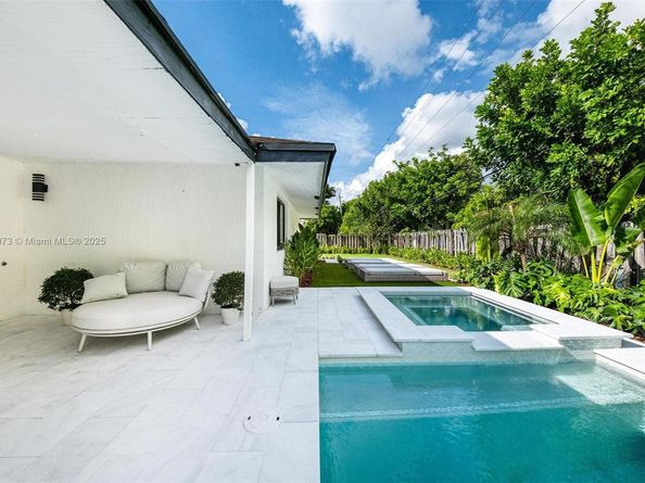 2101 NW 14th Ave, Fort Lauderdale FL 33311