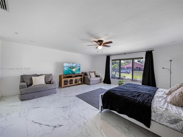 2101 NW 14th Ave, Fort Lauderdale FL 33311