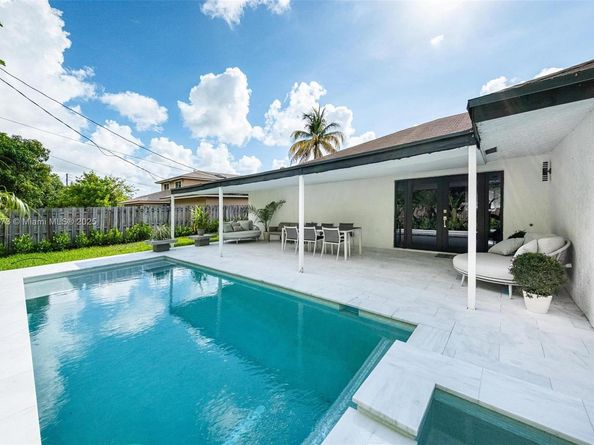 2101 NW 14th Ave, Fort Lauderdale FL 33311