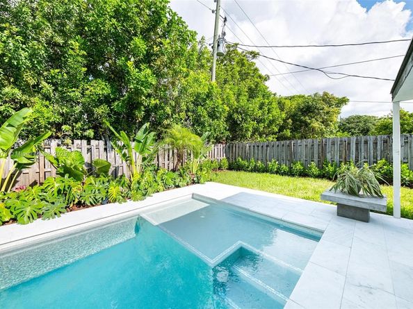 2101 NW 14th Ave, Fort Lauderdale FL 33311