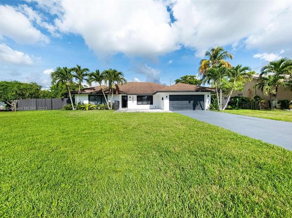 2101 NW 14th Ave, Fort Lauderdale FL 33311